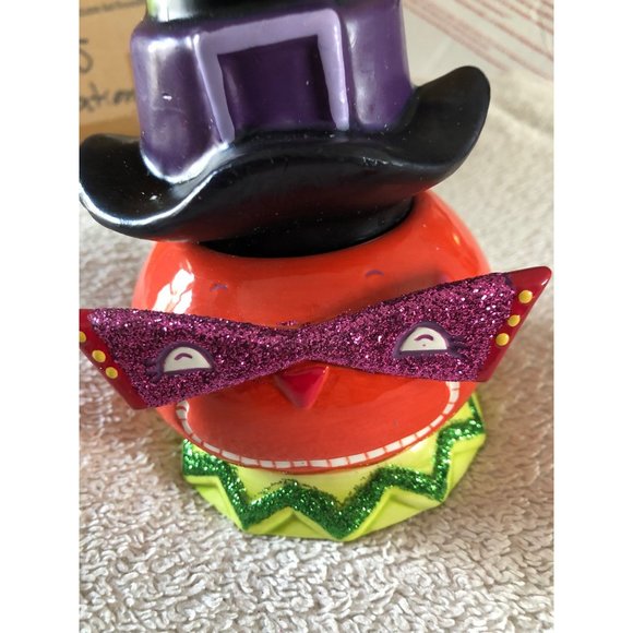 Witch orange Halloween candle & Holder - Picture 3 of 5